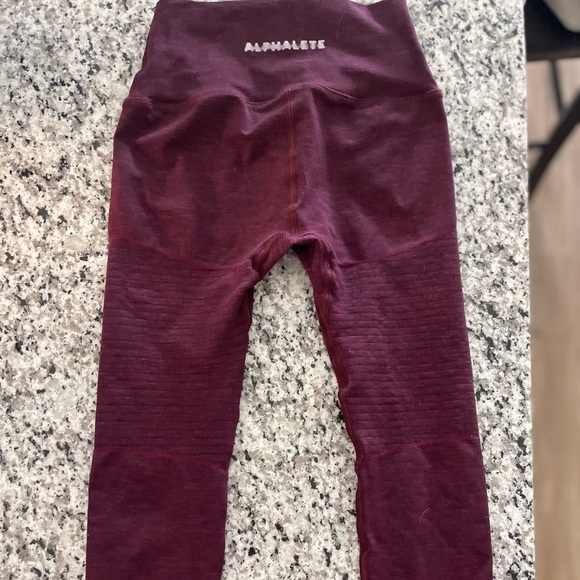 Alphalete Revival Leggings - Picture 2 of 2